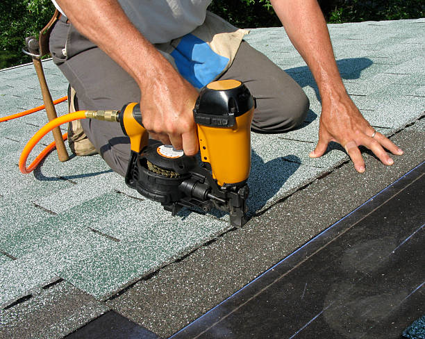 Quick and Trustworthy Emergency Roof Repair Services in Pine Lakes, FL